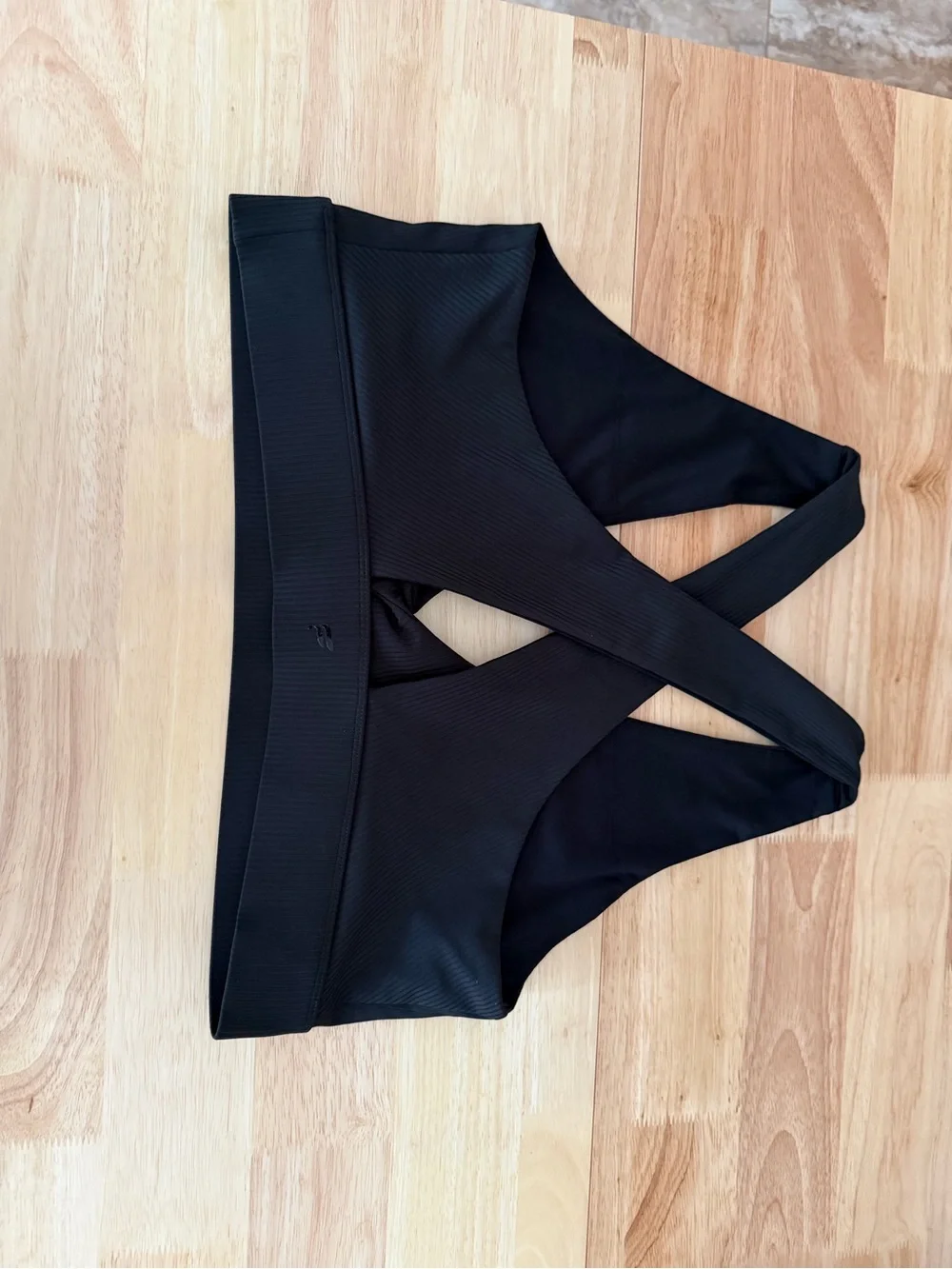 Fabletics2-Piece Ribbed Twist Bra & Split Hem Flare Legging Set - Black Size XXL